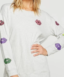 Chaser Fleece Crew Lips