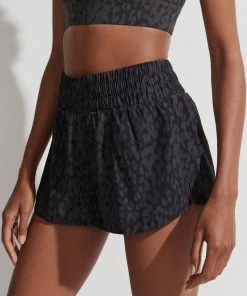 Varley Kallin Running Short Shadow Animal