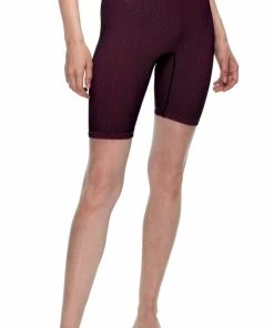 Avocado Kali Short Fuchsia Purple