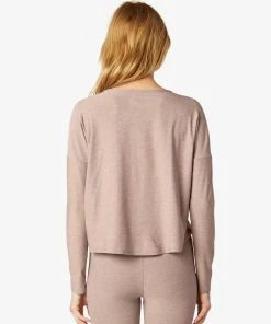 Beyond Yoga Morning Light Pullover Chai