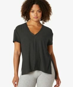 Beyond Yoga Split Up Tee Darkest Night