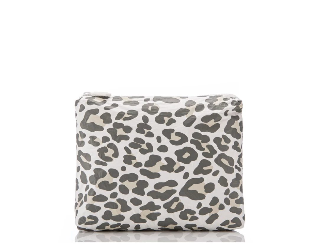 Aloha Collection Small Snow Leopard Ghost 3 Aloha Collection Small Snow Leopard Ghost