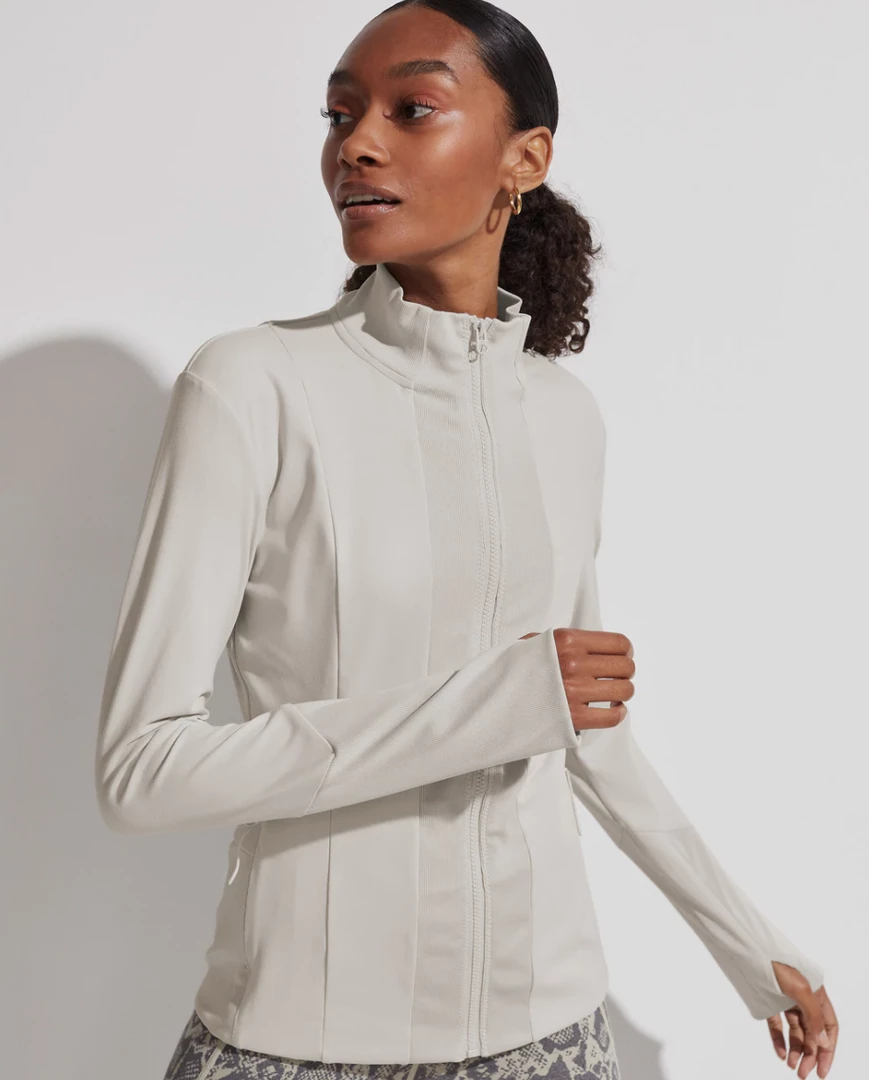 Varley Maywood Jacket Sage Grey 3 Varley Maywood Jacket Sage Grey