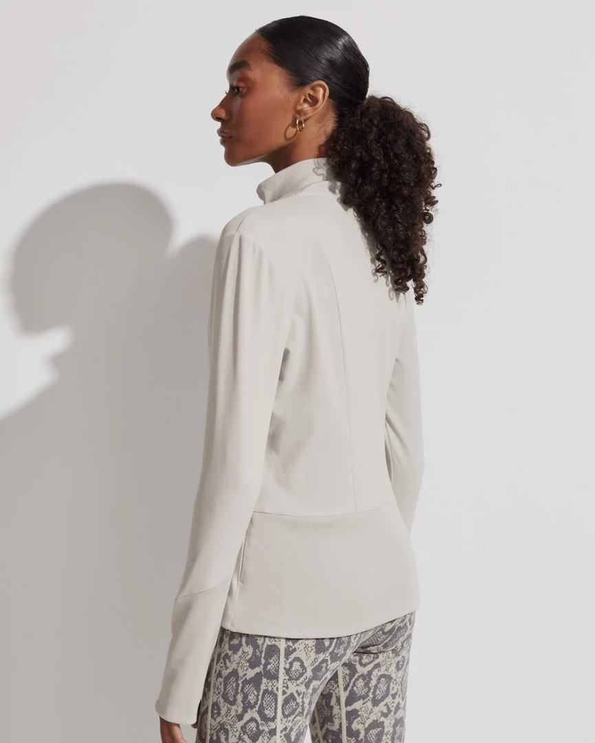 Varley Maywood Jacket Sage Grey 4 Varley Maywood Jacket Sage Grey