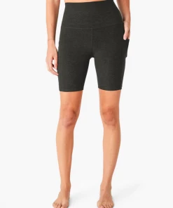 Beyond Yoga Pockets High Waisted Bike Short Darkest Night