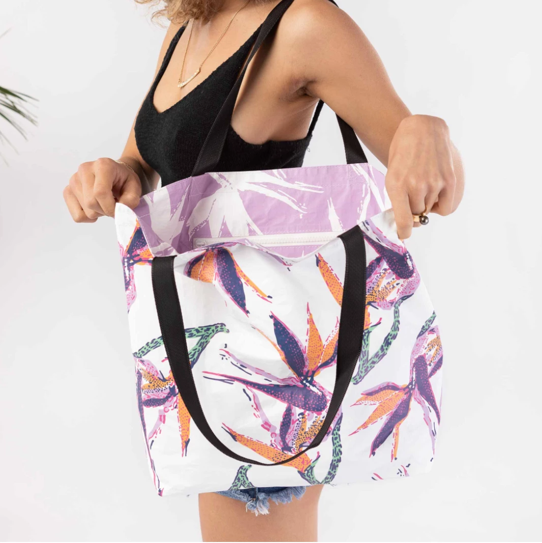 Aloha Collection Paradise On Repeat X Samudra Reversible Tote 4 Aloha Collection Paradise On Repeat X Samudra Reversible Tote