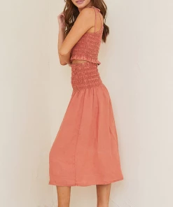 Bella Dahl Smocked Midi Skirt Mojave Red