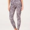 Onzie High Rise Legging Rose Giraffe